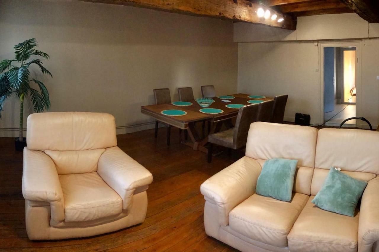 Grand Appartement Idealement Situe 7 Places Desvres Екстериор снимка