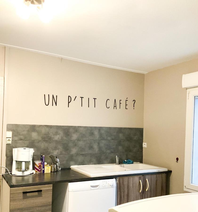 Grand Appartement Idealement Situe 7 Places Desvres Екстериор снимка
